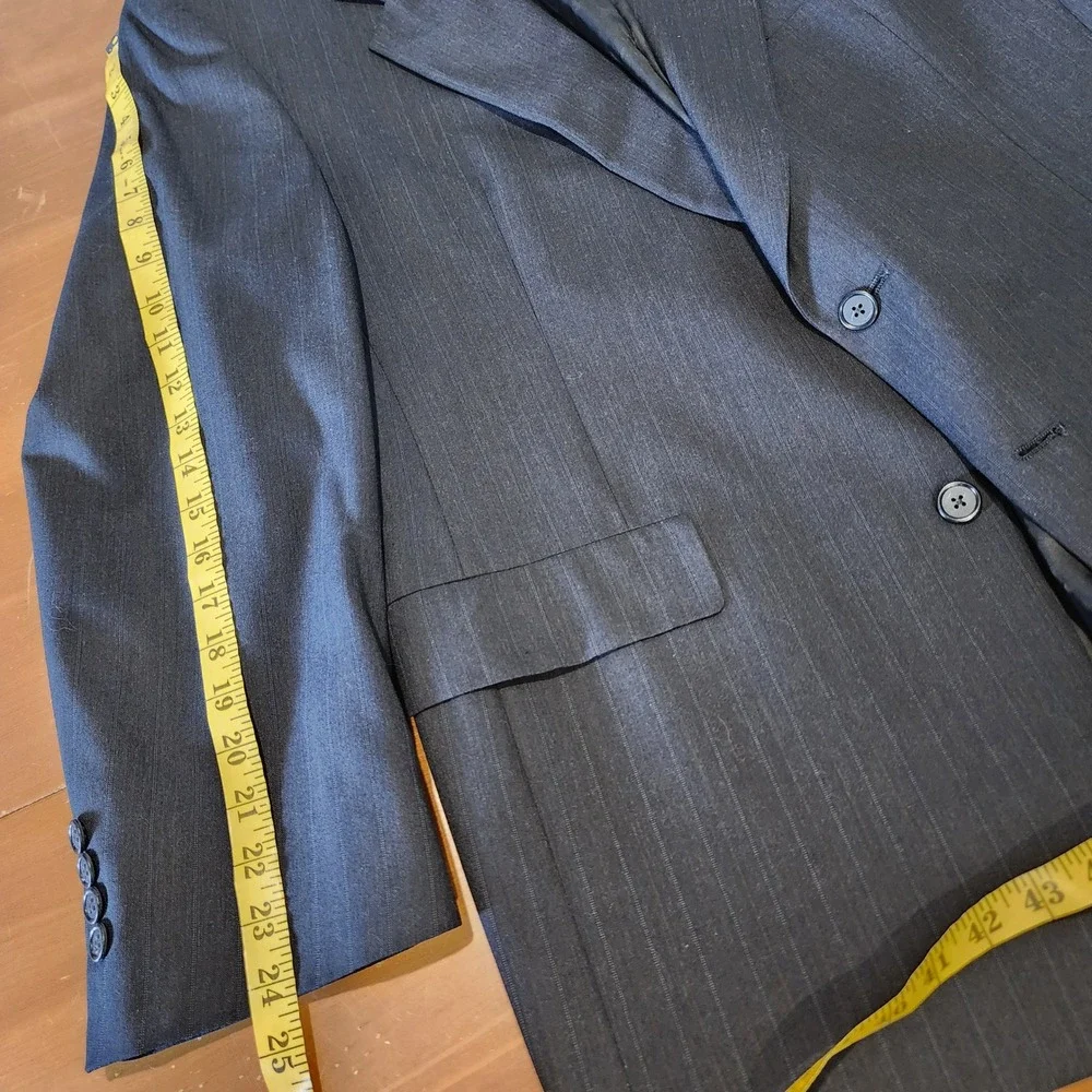 Hart Schaffner Marx 2pc Business Suit Pinstripe 44R Gray Wool Professional VTG